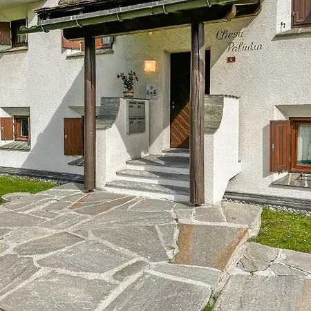 Chesa Paludin 1 Apartment